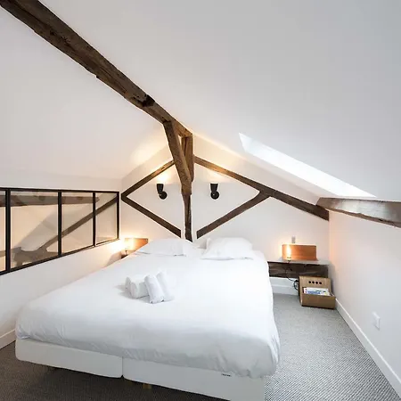 Veeve - Eiffel Tower Duplex Paris